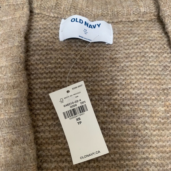 Old Navy cardigan - Picture 2 of 6